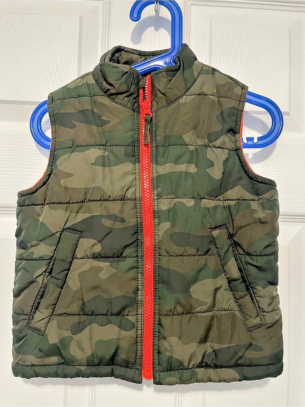 Puffer Vest Camo Green & Brown